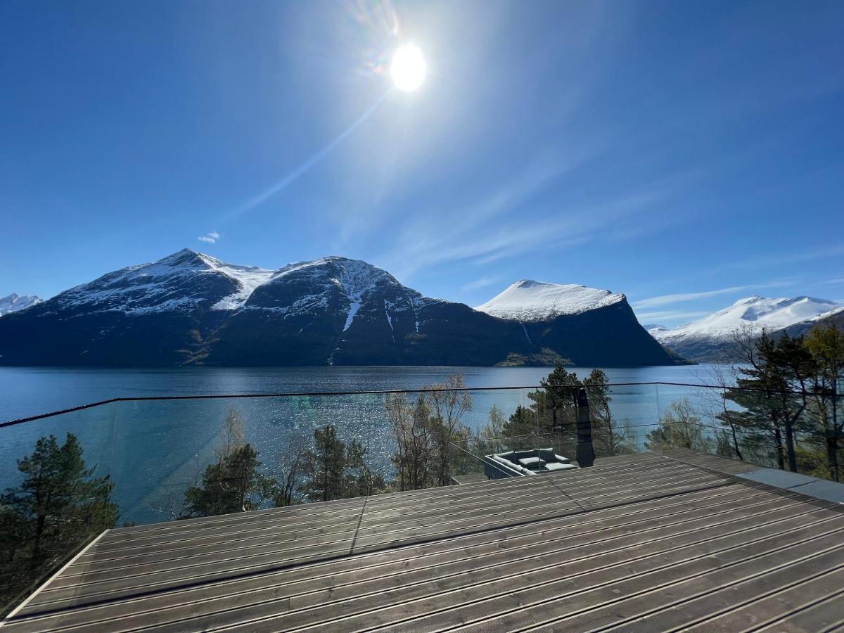 Villa Kristina / Andalsnes Torvik Esterno foto